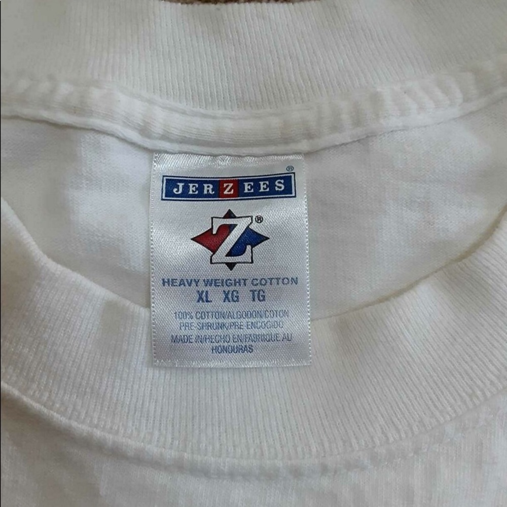 GameStop t-shirt - Picture 3 of 3